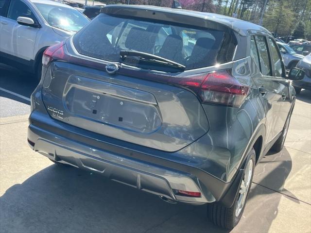 new 2025 Nissan Kicks car, priced at $23,179
