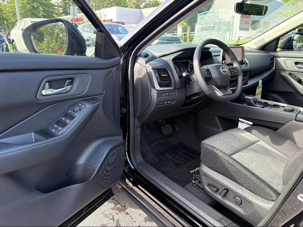 new 2025 Nissan Rogue car, priced at $32,309