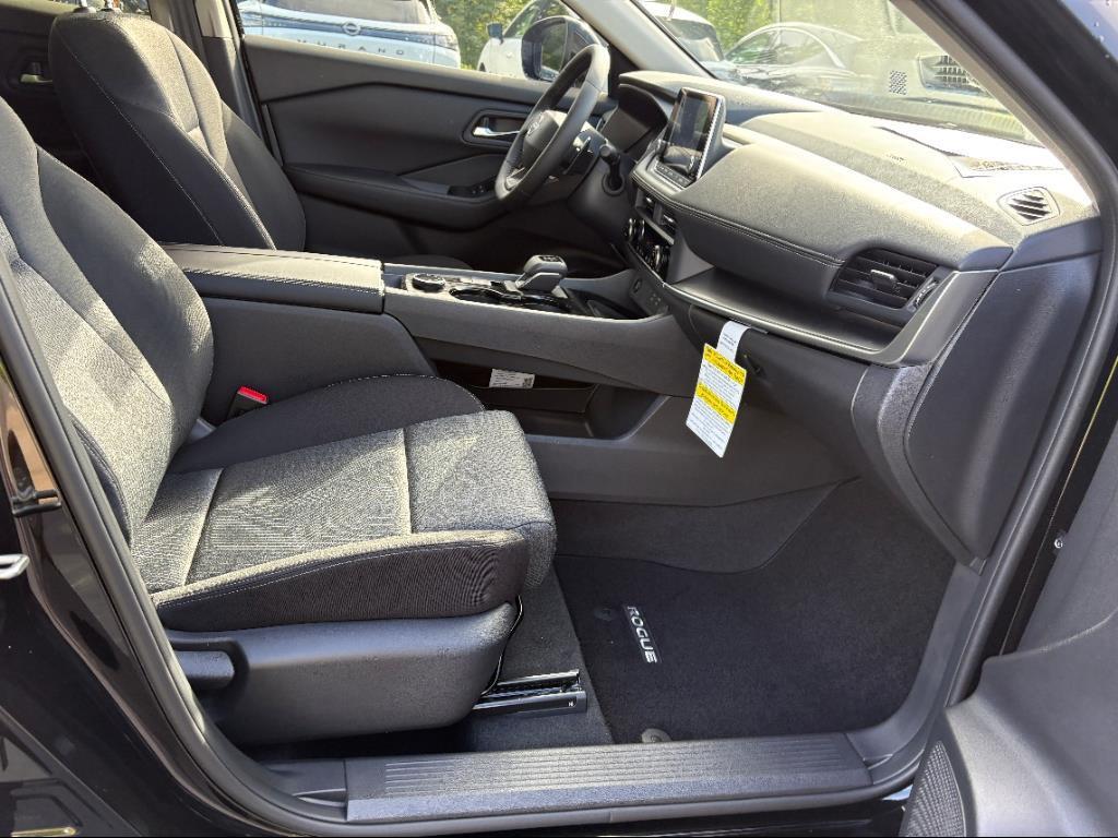new 2025 Nissan Rogue car, priced at $32,309
