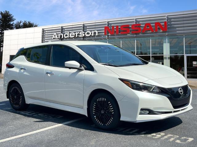 new 2025 Nissan Leaf car, priced at $35,077