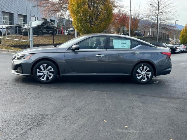 new 2025 Nissan Altima car, priced at $27,284