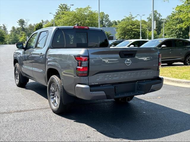 new 2025 Nissan Frontier car, priced at $39,038