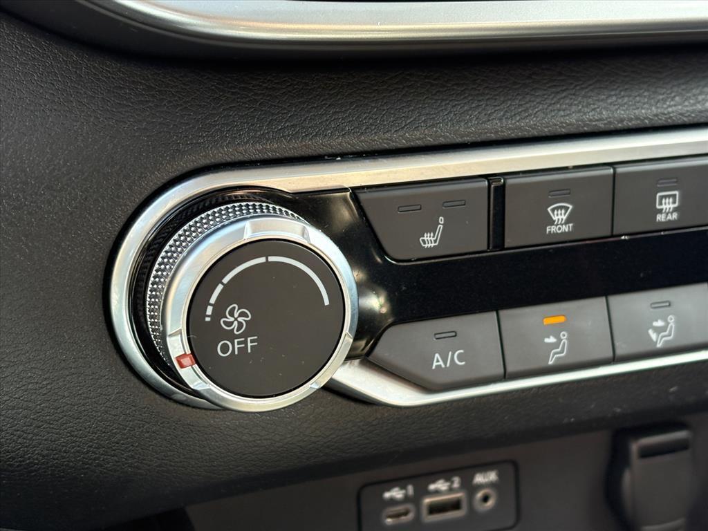 used 2020 Nissan Altima car, priced at $17,282