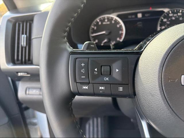 new 2025 Nissan Pathfinder car, priced at $43,317