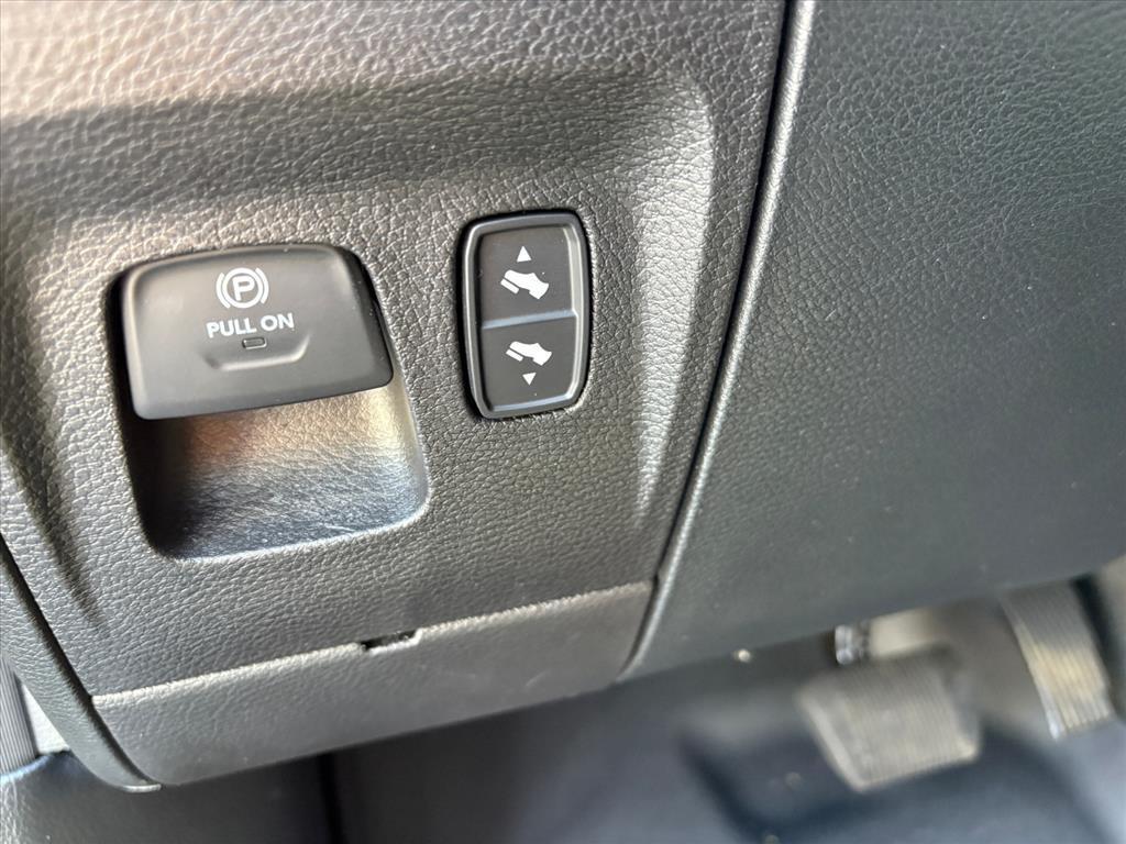 used 2022 Ram 1500 car, priced at $29,722