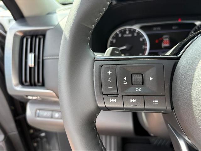 new 2025 Nissan Pathfinder car, priced at $44,417