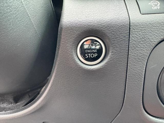 new 2025 Nissan Frontier car, priced at $42,224