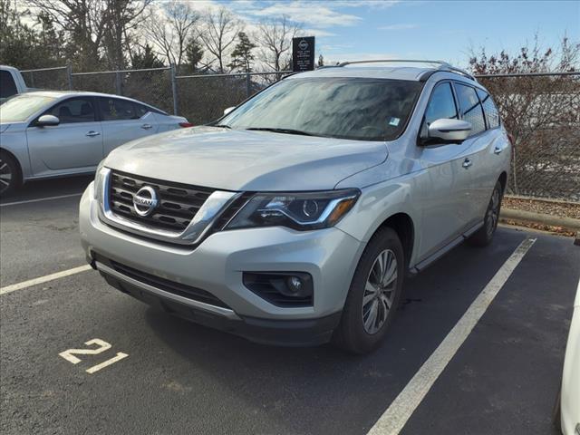 used 2018 Nissan Pathfinder car