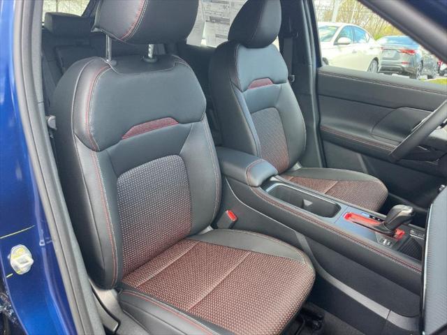 new 2025 Nissan Kicks car, priced at $29,984