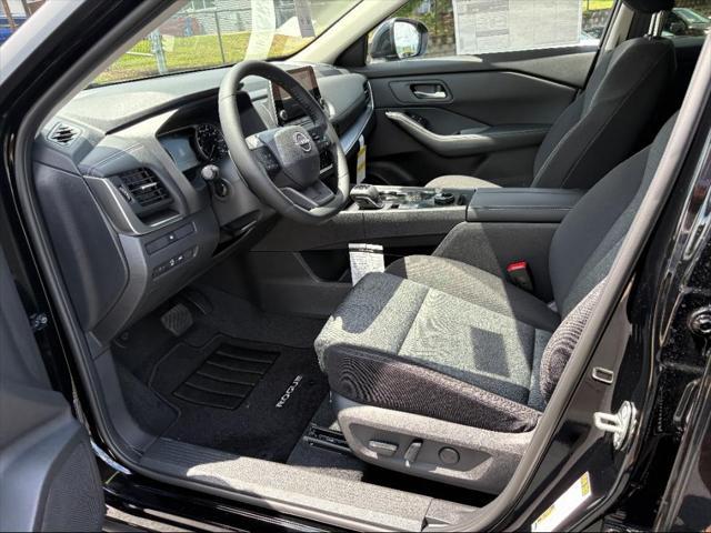 new 2025 Nissan Rogue car, priced at $31,278