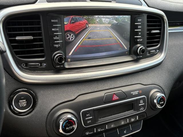 used 2019 Kia Sorento car, priced at $21,368