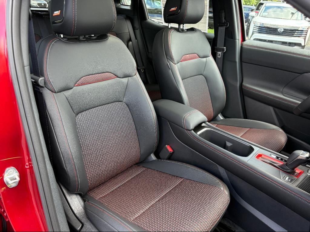 new 2025 Nissan Kicks car, priced at $31,634