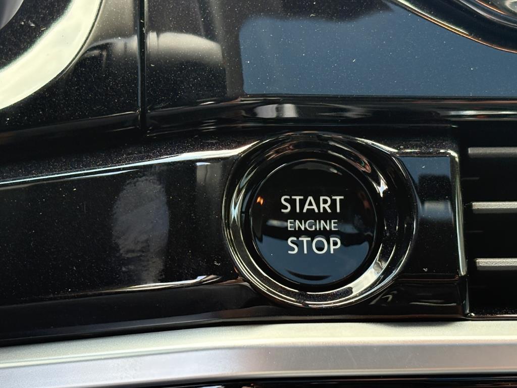 new 2025 Nissan Pathfinder car, priced at $38,370