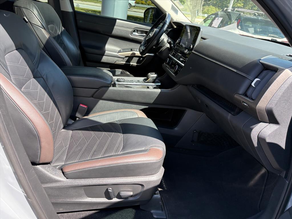 used 2022 Nissan Pathfinder car, priced at $30,197