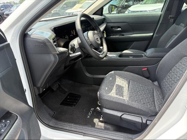 new 2025 Nissan Kicks car, priced at $26,959
