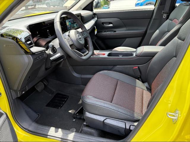 new 2025 Nissan Kicks car, priced at $31,790