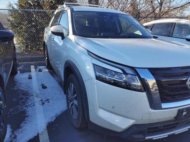 used 2024 Nissan Pathfinder car, priced at $37,907