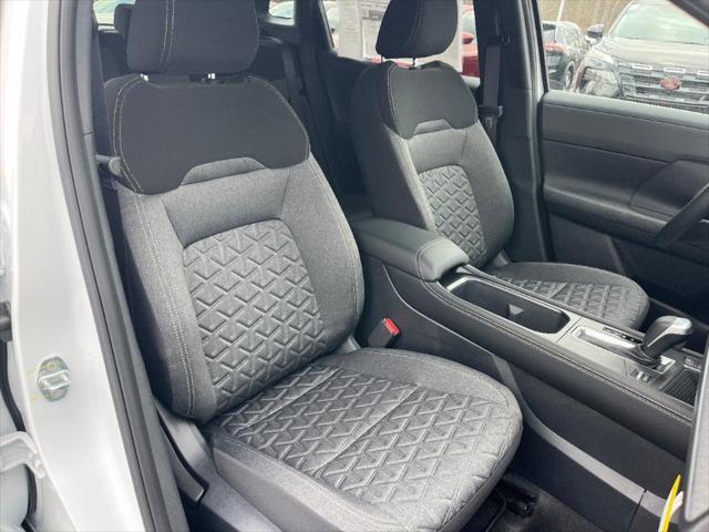 new 2025 Nissan Kicks car, priced at $26,187