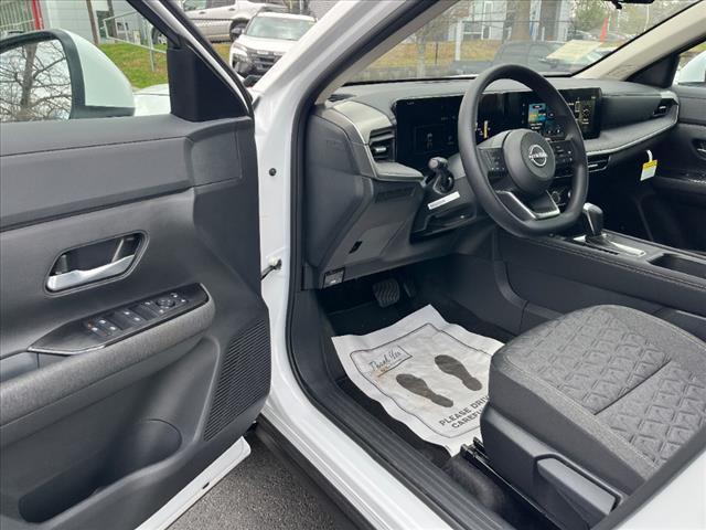 new 2025 Nissan Kicks car, priced at $26,937