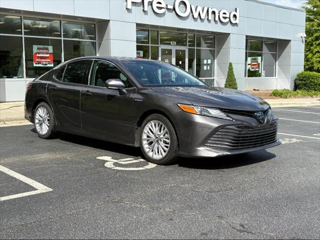 used 2018 Toyota Camry Hybrid car, priced at $23,560