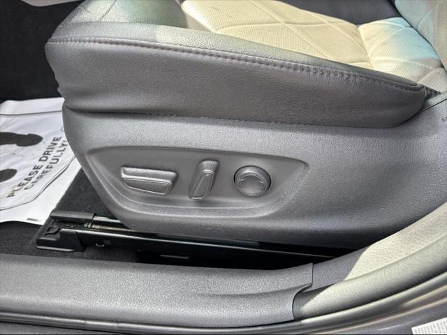 used 2018 Toyota Camry Hybrid car, priced at $23,560