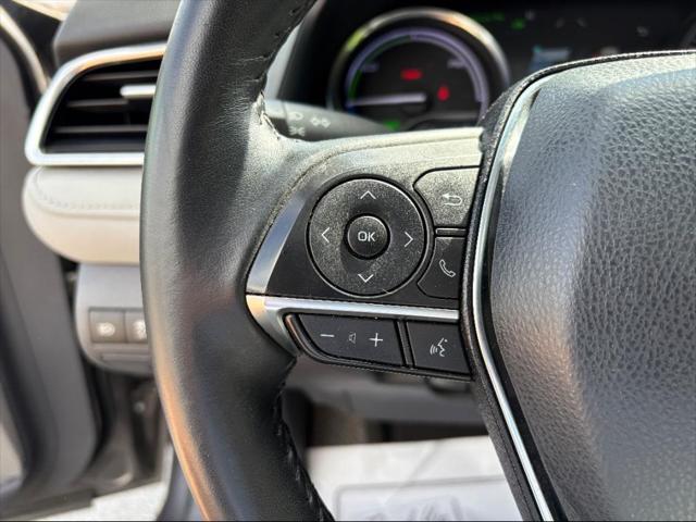 used 2018 Toyota Camry Hybrid car, priced at $23,560