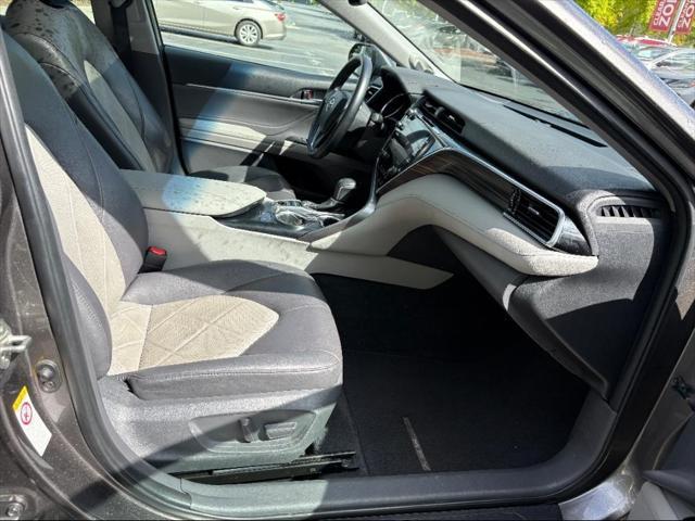 used 2018 Toyota Camry Hybrid car, priced at $23,560