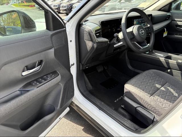 new 2025 Nissan Kicks car, priced at $26,416
