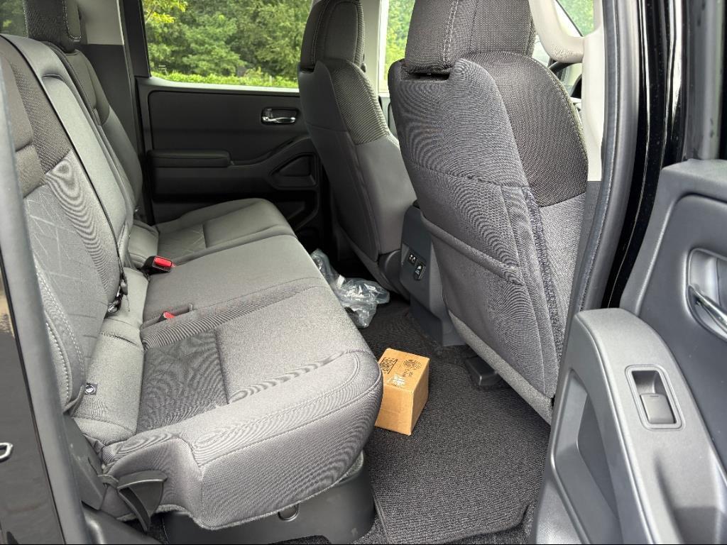 new 2025 Nissan Frontier car, priced at $39,725