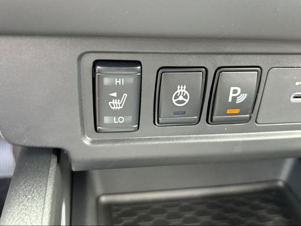 new 2025 Nissan Frontier car, priced at $39,725