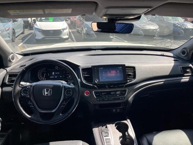 used 2023 Honda Ridgeline car, priced at $32,264