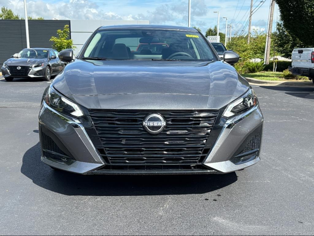 new 2025 Nissan Altima car, priced at $29,979
