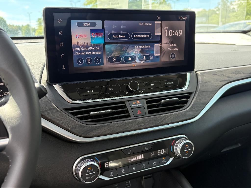 new 2025 Nissan Altima car, priced at $29,979