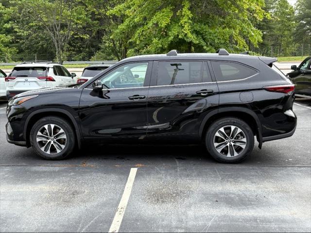 used 2024 Toyota Highlander car, priced at $41,688
