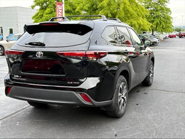 used 2024 Toyota Highlander car, priced at $41,688