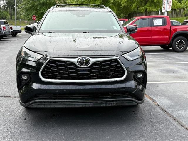 used 2024 Toyota Highlander car, priced at $41,688