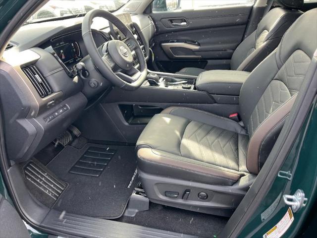 new 2025 Nissan Pathfinder car, priced at $49,423