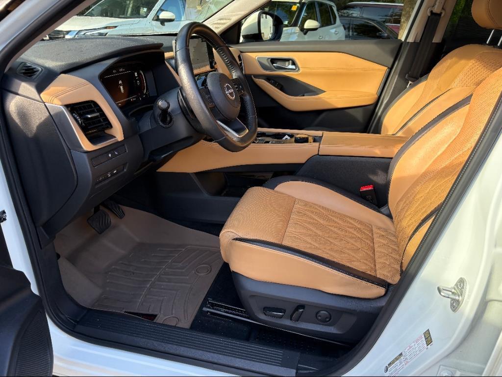 used 2023 Nissan Rogue car, priced at $29,029