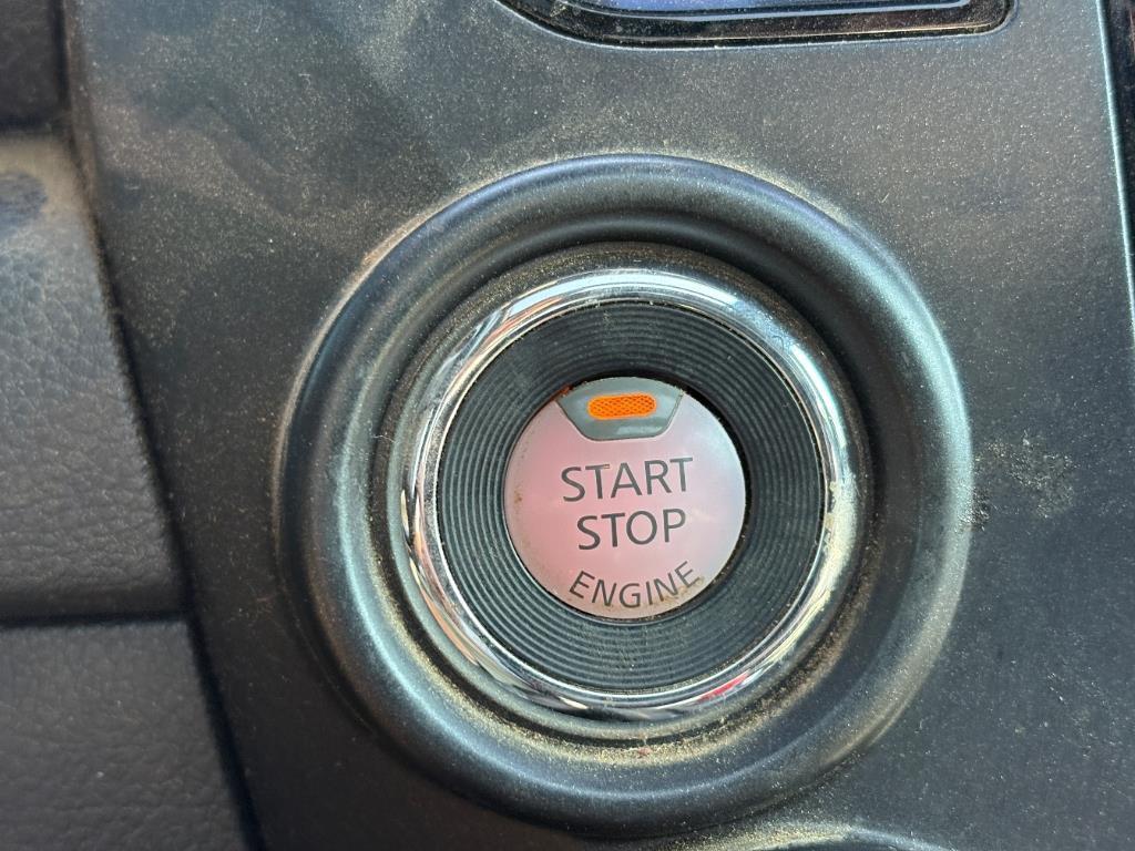 used 2020 Nissan Titan car, priced at $30,513