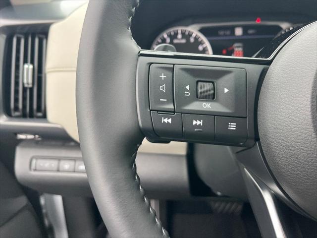 new 2025 Nissan Pathfinder car, priced at $45,396