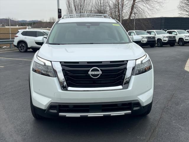 new 2025 Nissan Pathfinder car, priced at $45,396