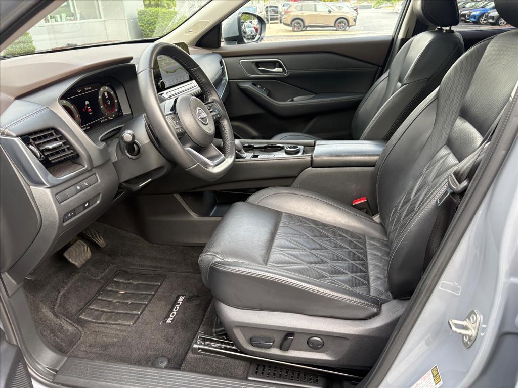 used 2023 Nissan Rogue car, priced at $25,696