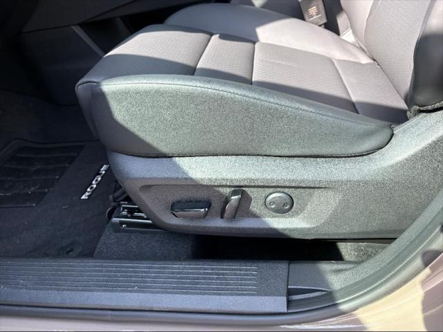 new 2025 Nissan Rogue car, priced at $33,421