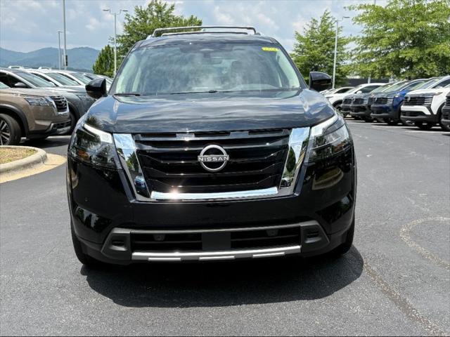new 2025 Nissan Pathfinder car, priced at $46,599