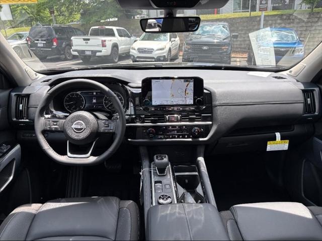 new 2025 Nissan Pathfinder car, priced at $46,599