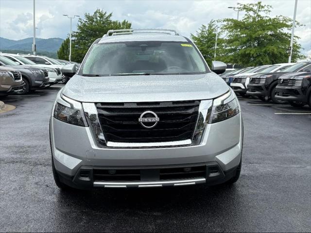 new 2025 Nissan Pathfinder car, priced at $43,833