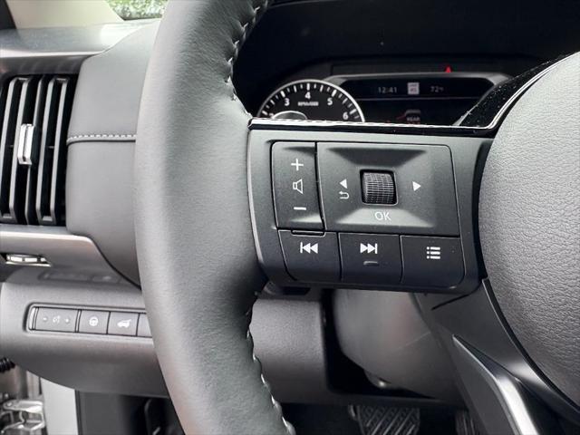 new 2025 Nissan Pathfinder car, priced at $43,833
