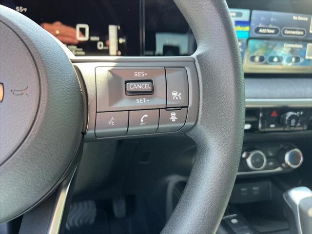 new 2025 Nissan Kicks car, priced at $29,234