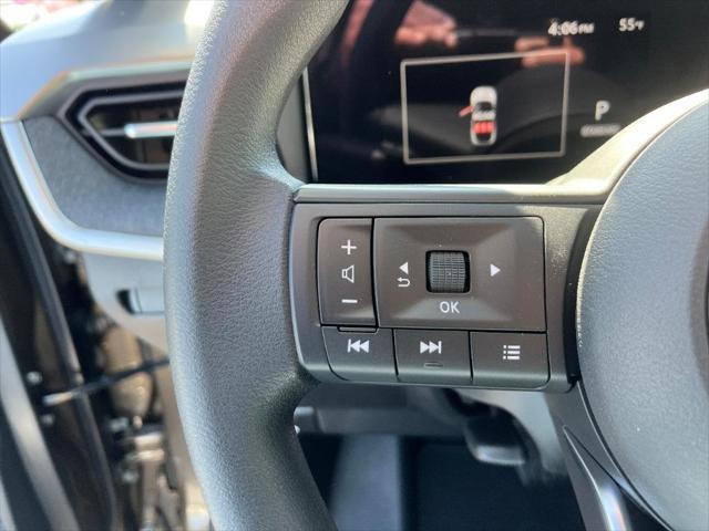 new 2025 Nissan Kicks car, priced at $29,234