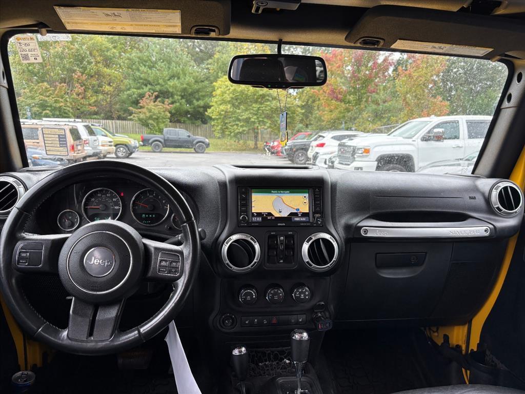 used 2015 Jeep Wrangler Unlimited car, priced at $16,039